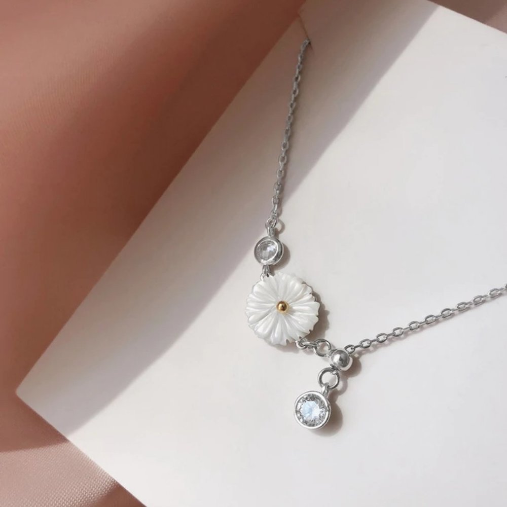 *NEW 925 Sterling Silver Shell Daisy Bracelet - Picture 6 of 8